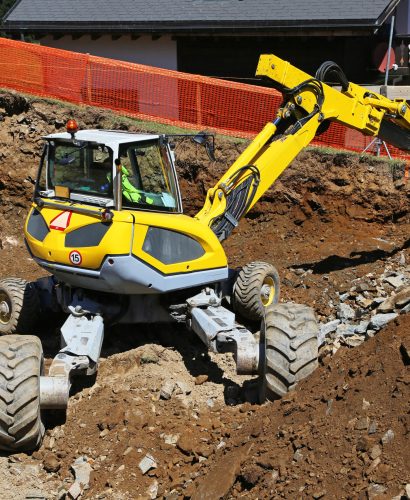 Spider,Excavator,On,Construction,Site